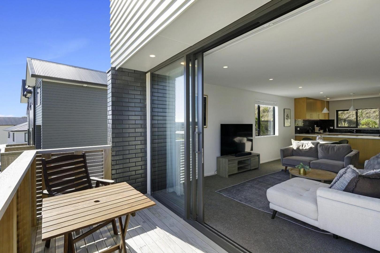 Whitby Townhouse Villa Porirua Ngoại thất bức ảnh